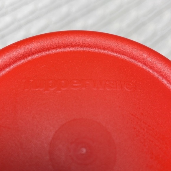 Tupperware Insulated Tumbler Orange Dripless Lid w/straw hole 3329A-4 24 Oz NWOT - Picture 5 of 6